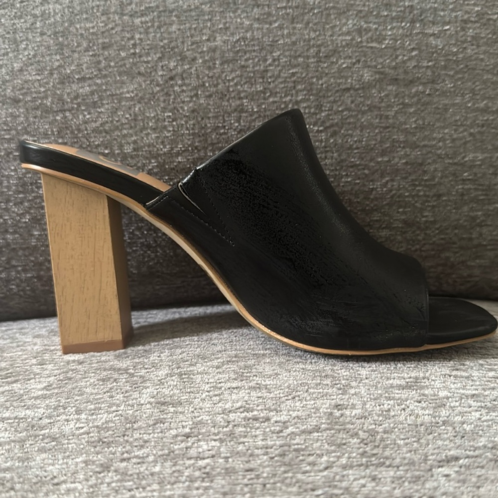 DV by Dolce Vita Women's Black Block Heel Mules